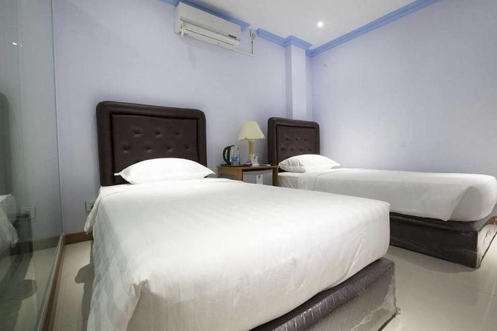 Woodland Hotel Yangon Ngoại thất bức ảnh