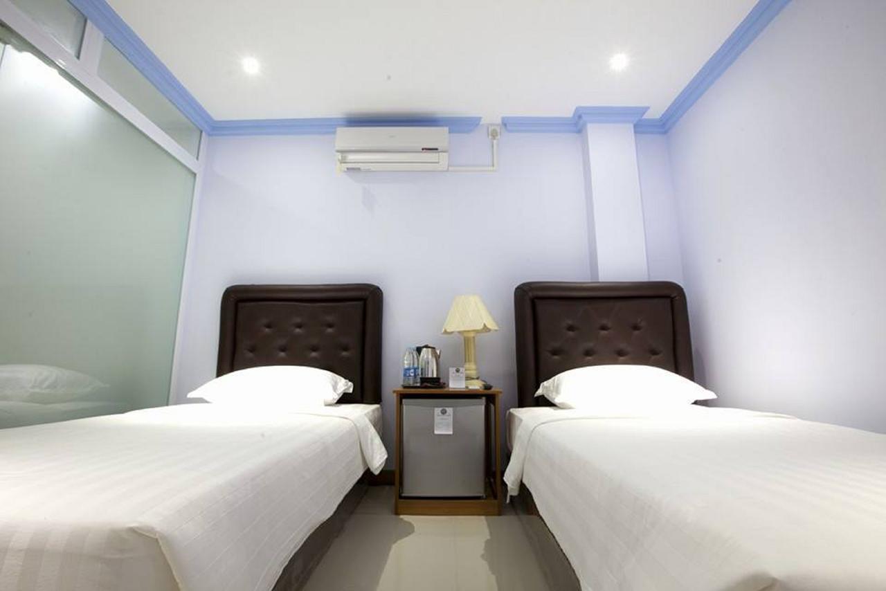 Woodland Hotel Yangon Ngoại thất bức ảnh