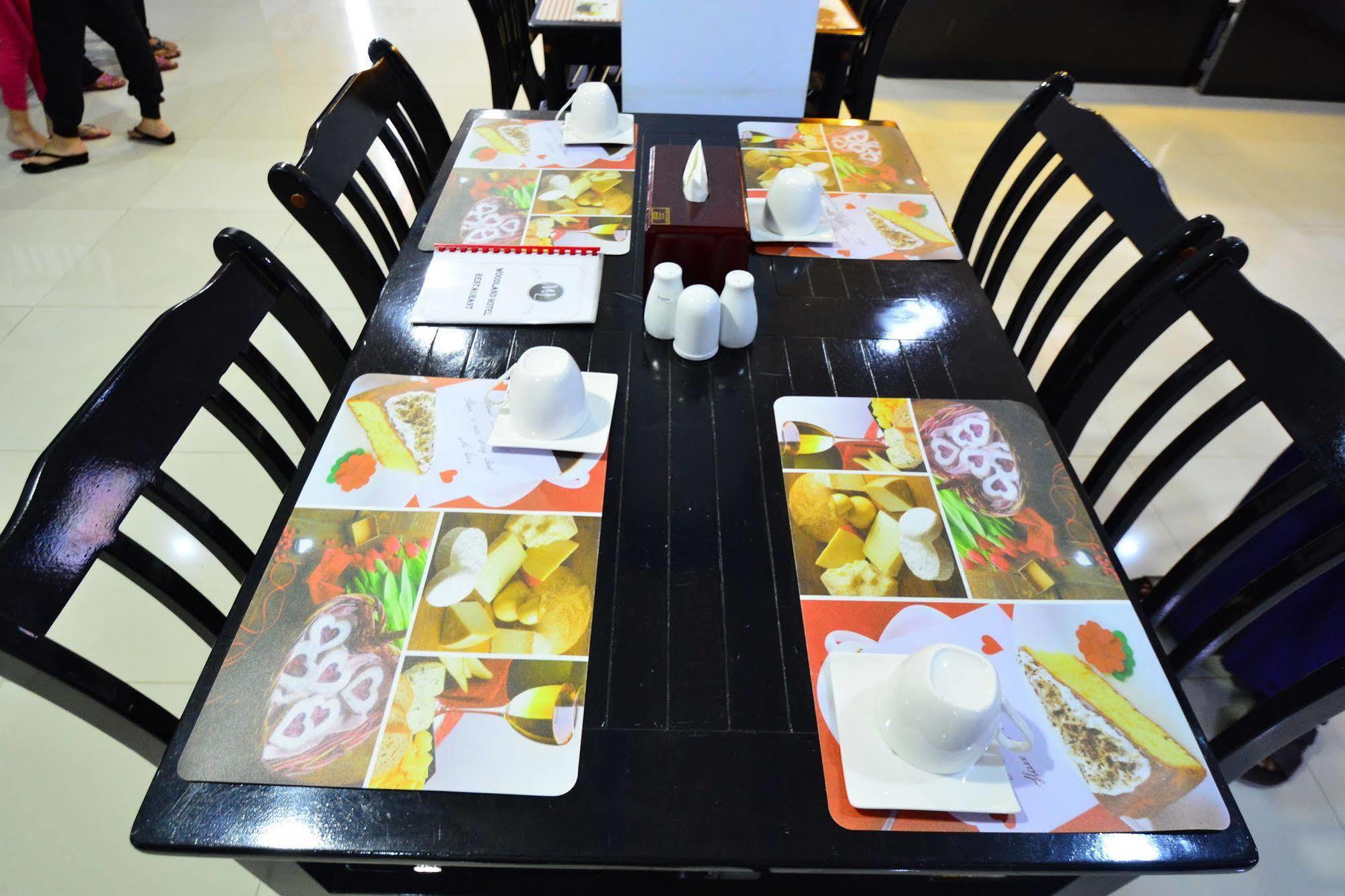Woodland Hotel Yangon Ngoại thất bức ảnh