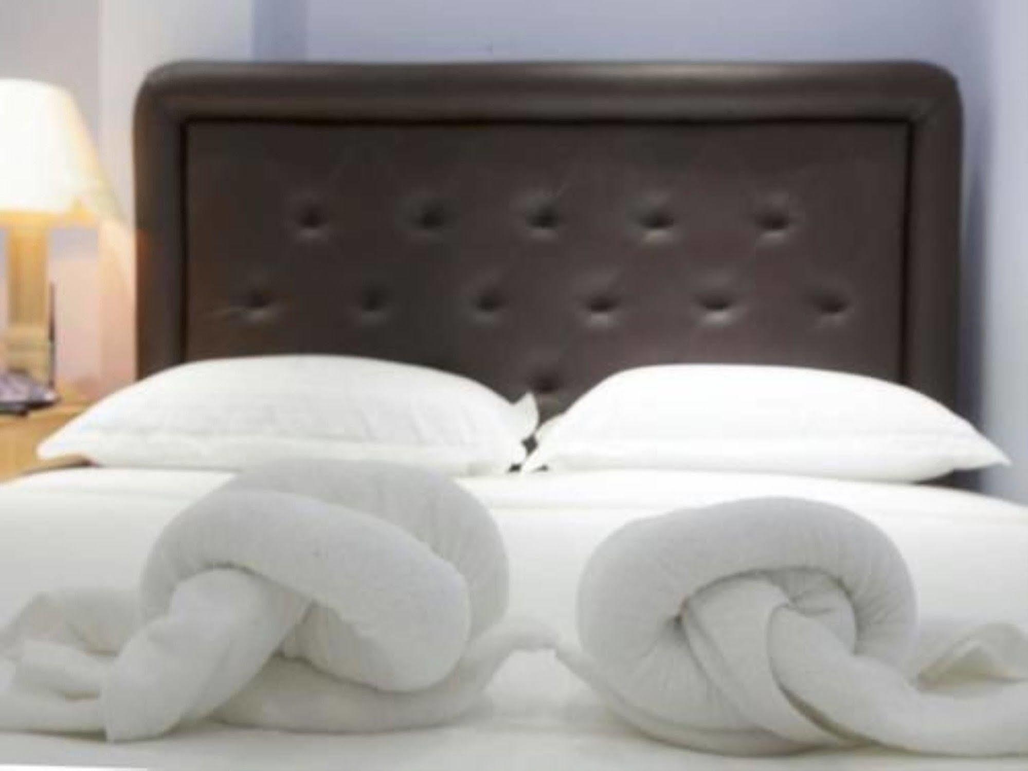 Woodland Hotel Yangon Ngoại thất bức ảnh